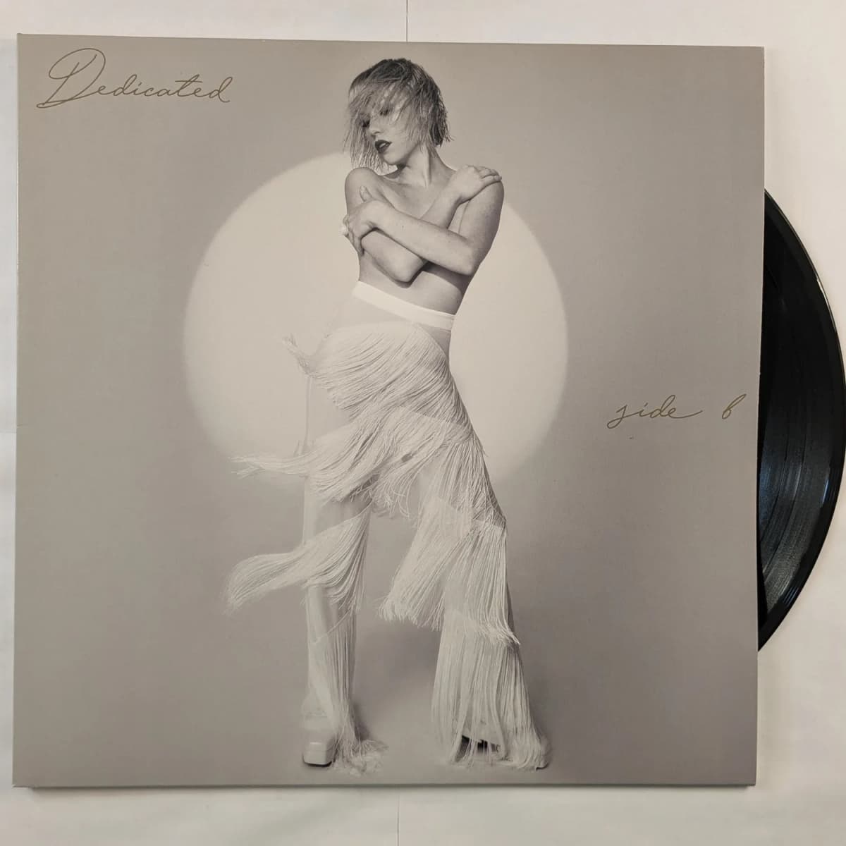 Carly Rae Jepsen – Dedicated Side B