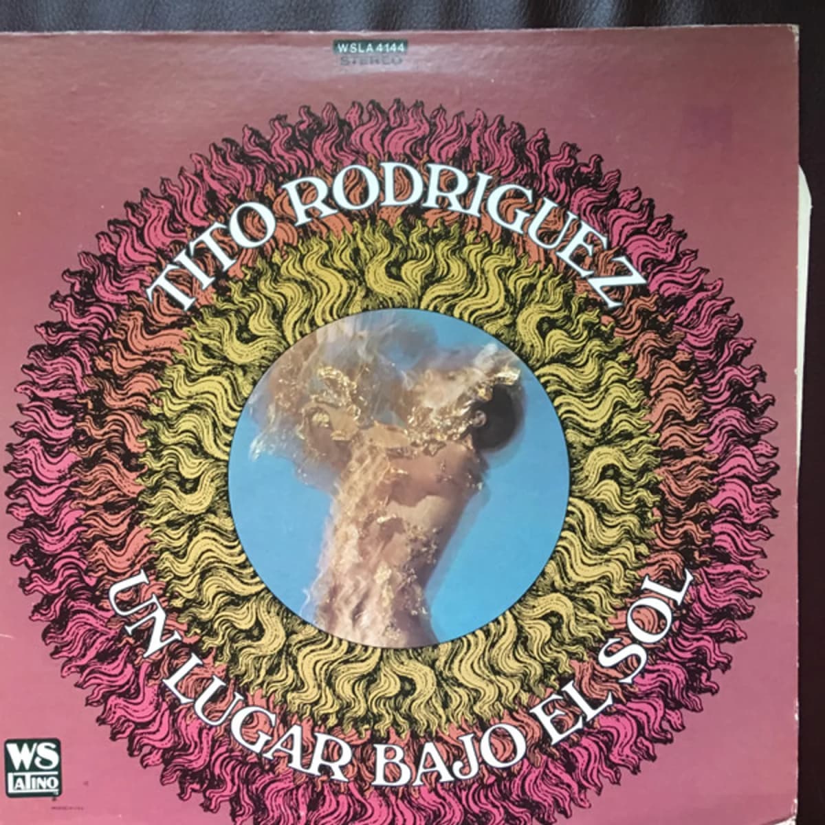 Tito Rodriguez – Un Lugar Bajo El Sol